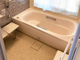 バスルームリフォーム 汚れやカビが発生しにくい、高性能なバスルーム